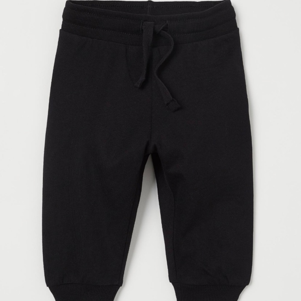 Black jogger sweatpants
